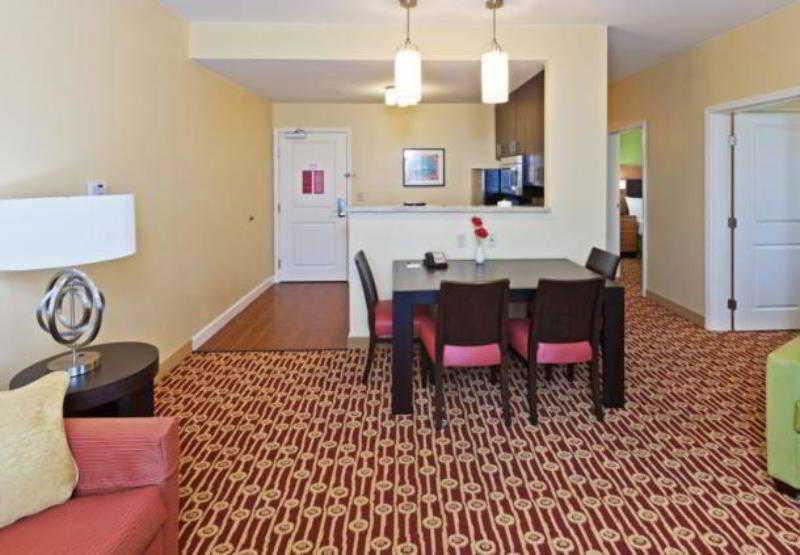Towneplace Suites By Marriott Tulsa North/Owasso Exteriör bild