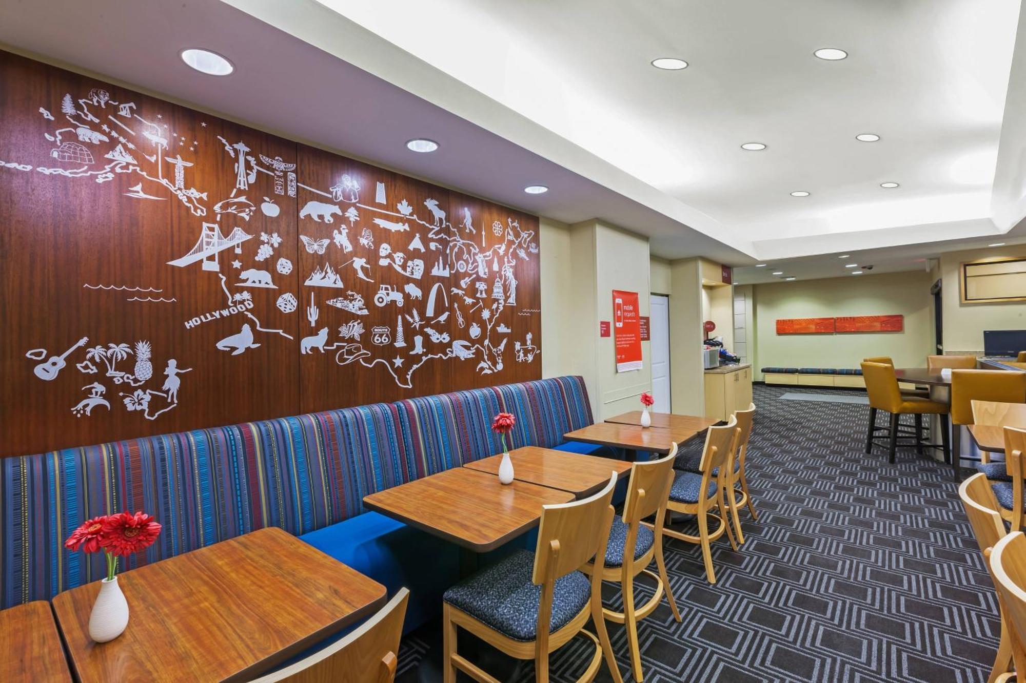 Towneplace Suites By Marriott Tulsa North/Owasso Exteriör bild